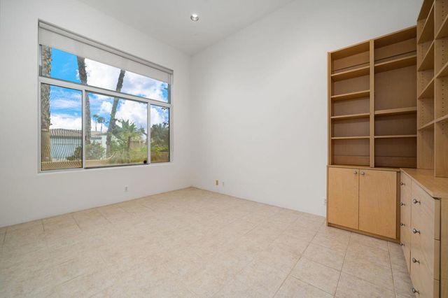 13 Hillcrest Drive, Palm Desert, CA 92260