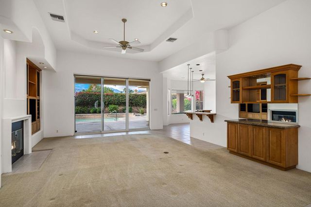 13 Hillcrest Drive, Palm Desert, CA 92260