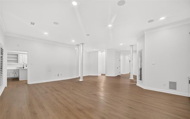 4415 Country Club View, Baytown, TX 77521