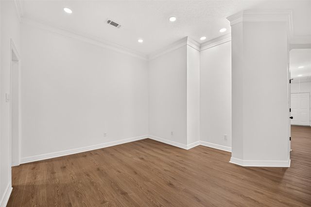 4415 Country Club View, Baytown, TX 77521