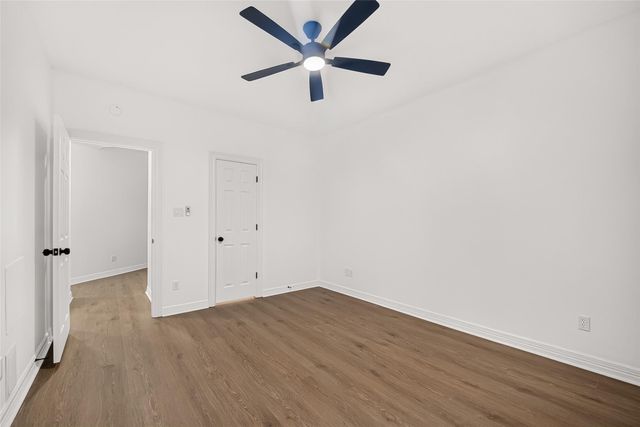 4415 Country Club View, Baytown, TX 77521