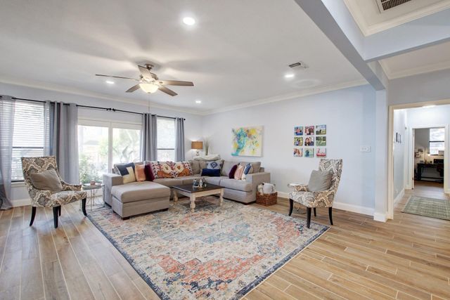 7103 Anaqua DR, Austin, TX 78750