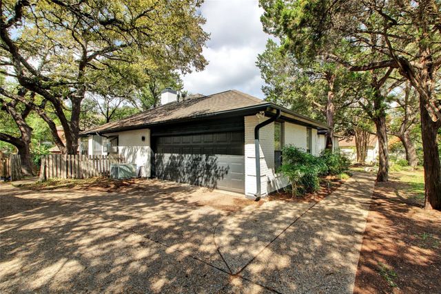 7103 Anaqua DR, Austin, TX 78750
