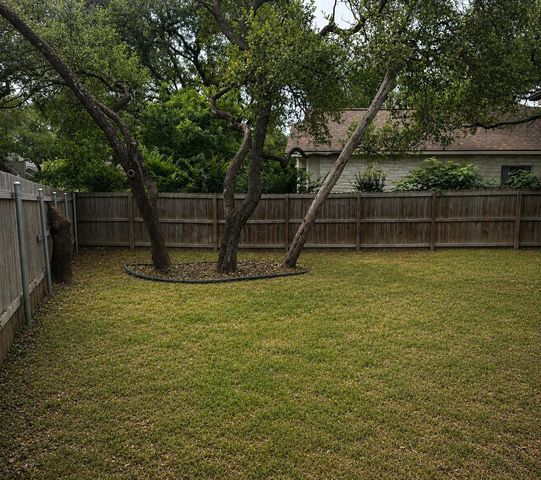 7103 Anaqua DR, Austin, TX 78750