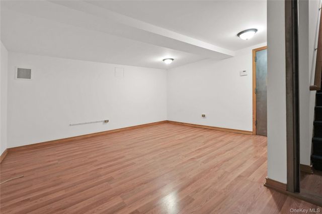 3039 36th Street, Astoria, NY 11103
