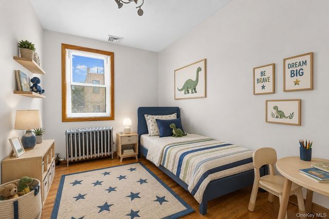 3039 36th Street, Astoria, NY 11103