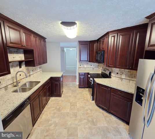 1 KEITH CT, Stafford, VA 22554