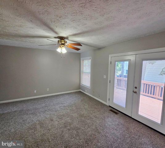 1 KEITH CT, Stafford, VA 22554