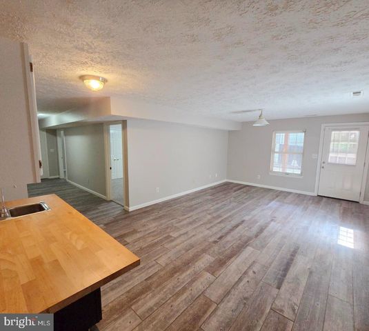 1 KEITH CT, Stafford, VA 22554