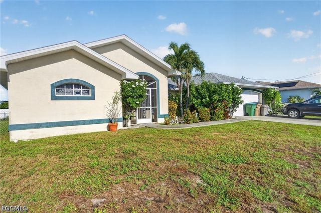1224 NW 38th AVE, Cape Coral, FL 33993
