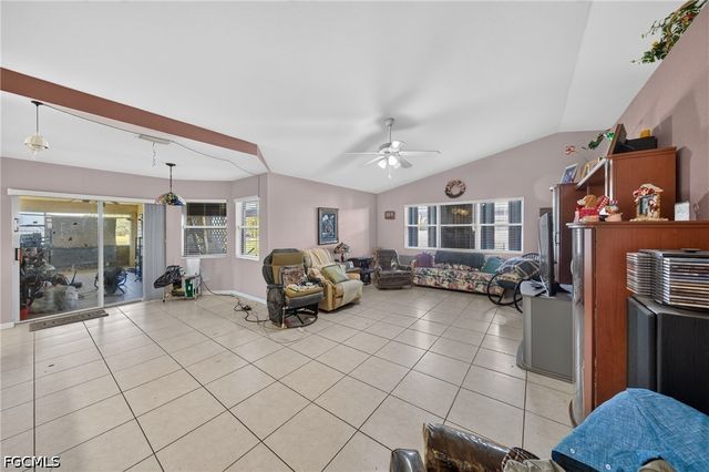 1224 NW 38th AVE, Cape Coral, FL 33993