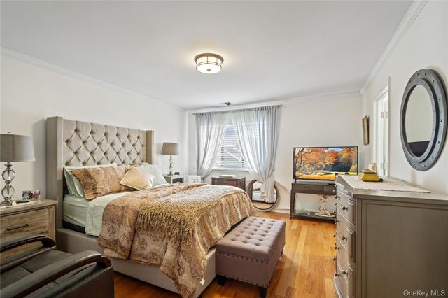 1790 Front Street 28, East Meadow, NY 11554