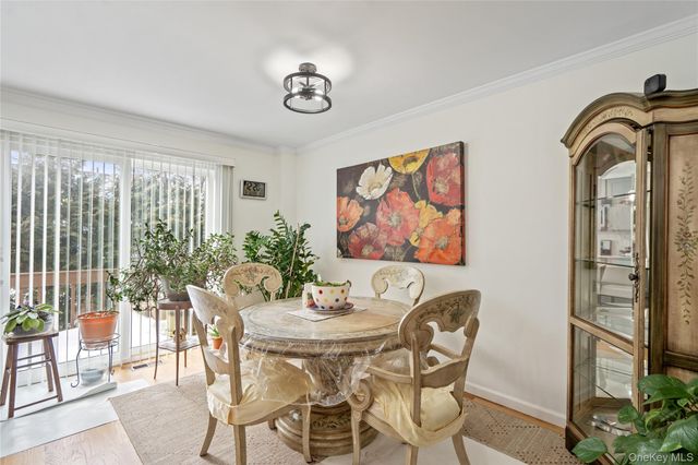 1790 Front Street 28, East Meadow, NY 11554