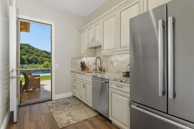 3960 Ibbetson Street, Corona, CA 92882