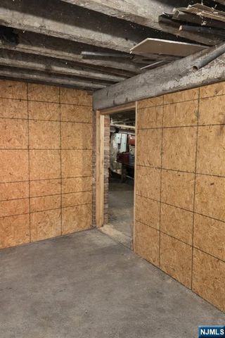 80 Montgomery Street, Paterson, NJ 07501