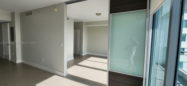92 SW 3rd St 4308, Miami, FL 33130