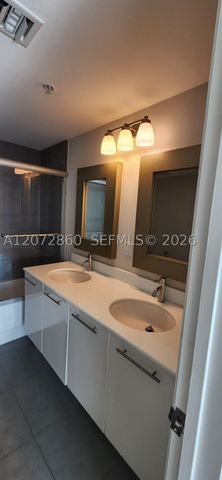 92 SW 3rd St 4308, Miami, FL 33130