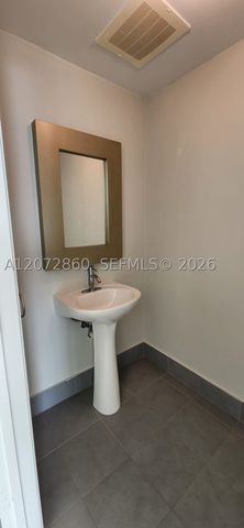 92 SW 3rd St 4308, Miami, FL 33130