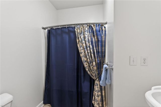 20527 Madison CT, Smithfield, VA 23430