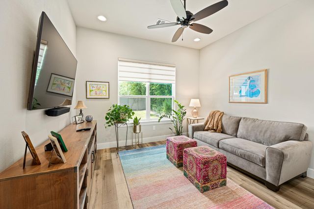 113 Retreat PL, Georgetown, TX 78626