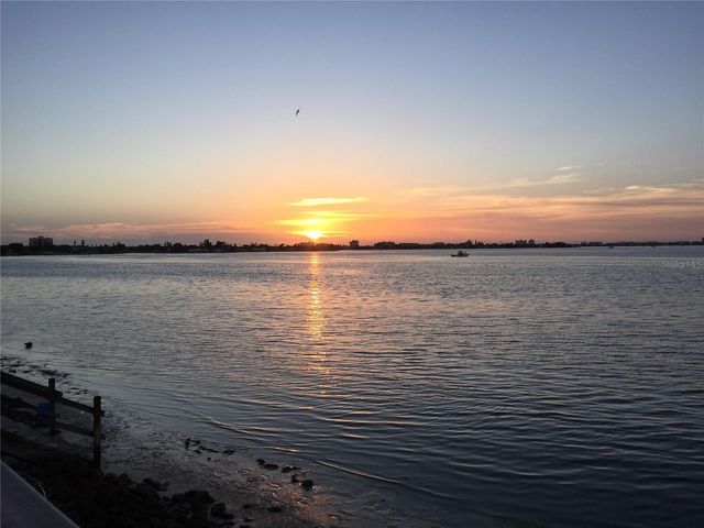 6180 SUN BOULEVARD 115, St Petersburg, FL 33715