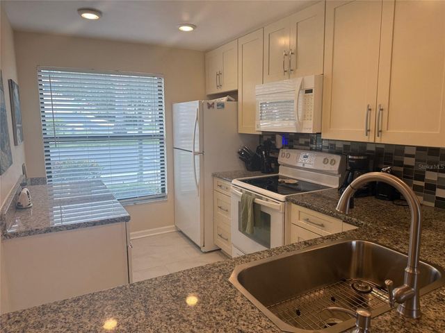 6180 SUN BOULEVARD 115, St Petersburg, FL 33715