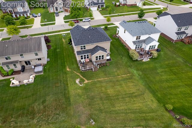 57896 Cider Mill Drive, Lyon Charter Township, MI 48165