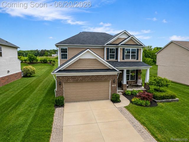 57896 Cider Mill Drive, Lyon Charter Township, MI 48165