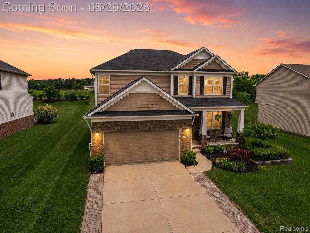 57896 Cider Mill Drive, Lyon Charter Township, MI 48165