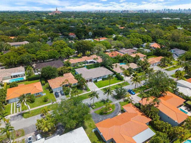 1431 Certosa Ave, Coral Gables, FL 33146