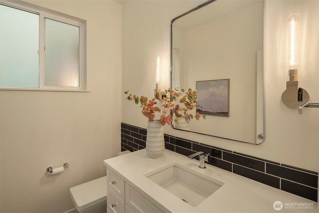 5819 NE 1st Street, Renton, WA 98059