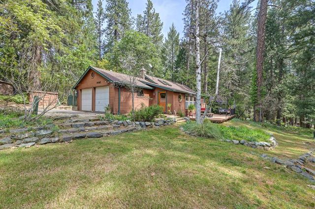 14067 Linden Rd, Grass Valley, CA 95945