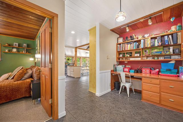 14067 Linden Rd, Grass Valley, CA 95945