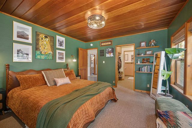 14067 Linden Rd, Grass Valley, CA 95945