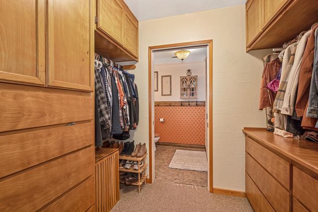 14067 Linden Rd, Grass Valley, CA 95945