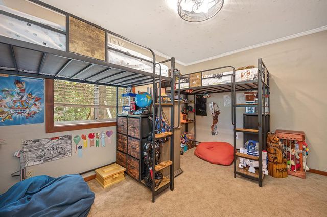 14067 Linden Rd, Grass Valley, CA 95945