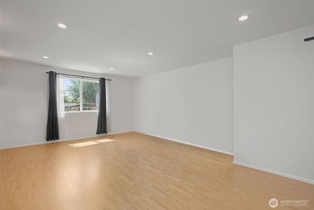 738 Wallin Street, Bremerton, WA 98310