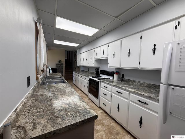 1641 W B Street, Lincoln, NE 68522