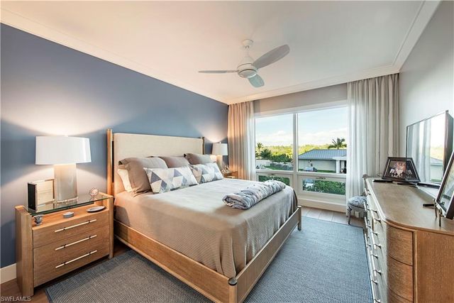 13915 Old Coast RD 302, Naples, FL 34110