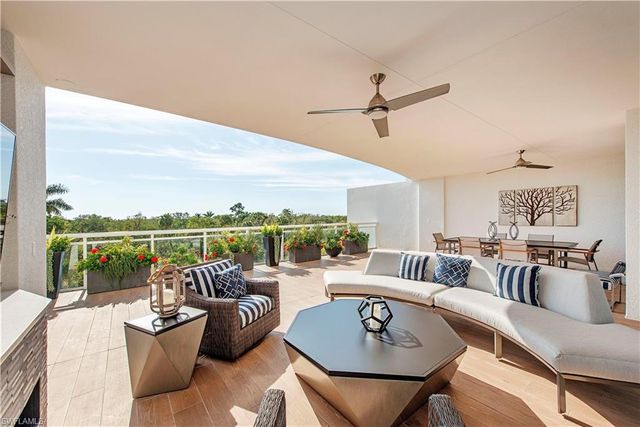 13915 Old Coast RD 302, Naples, FL 34110