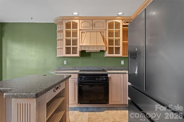 307 Cross Creek Drive, Cherryville, NC 28021