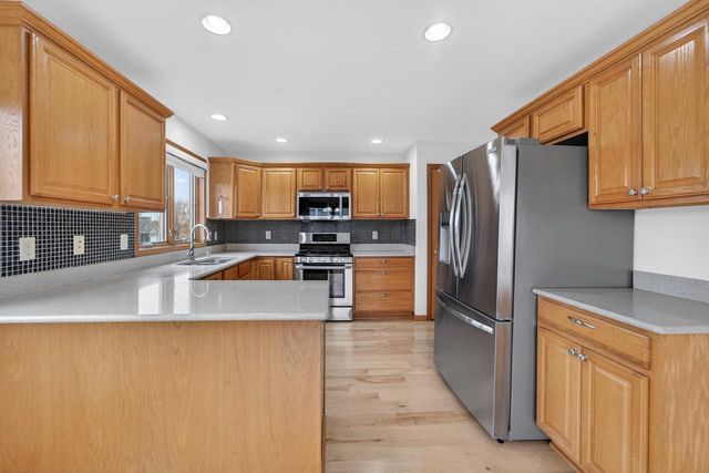 3100 Weybridge Drive, Sun Prairie, WI 53590