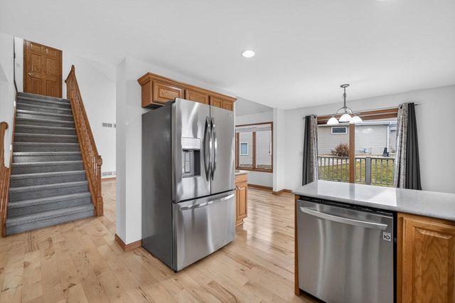 3100 Weybridge Drive, Sun Prairie, WI 53590