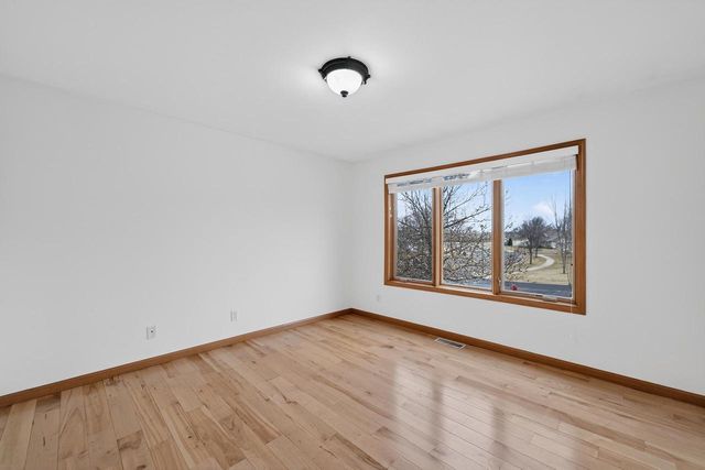 3100 Weybridge Drive, Sun Prairie, WI 53590