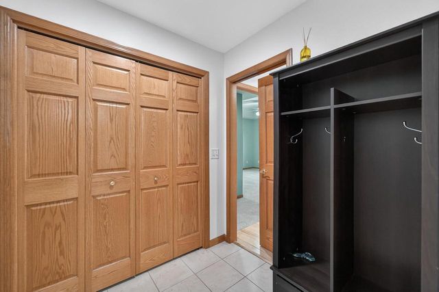 3100 Weybridge Drive, Sun Prairie, WI 53590