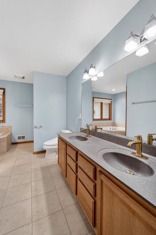 3100 Weybridge Drive, Sun Prairie, WI 53590