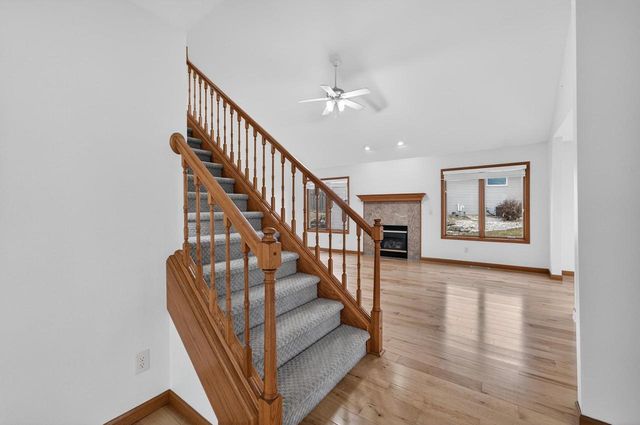 3100 Weybridge Drive, Sun Prairie, WI 53590