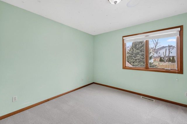 3100 Weybridge Drive, Sun Prairie, WI 53590