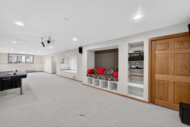 3100 Weybridge Drive, Sun Prairie, WI 53590