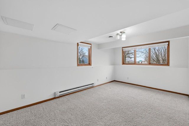 3100 Weybridge Drive, Sun Prairie, WI 53590